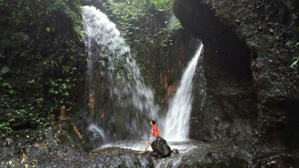 Air terjun sekar gading