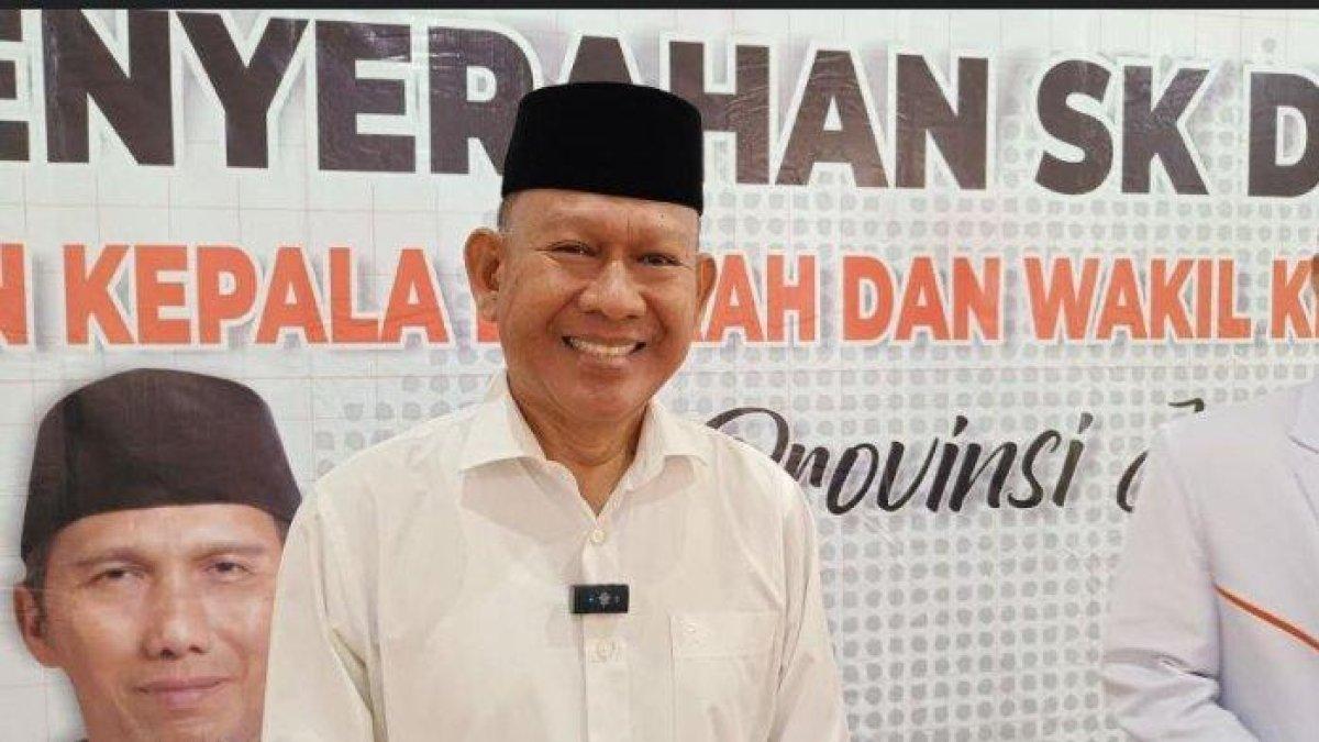 SOSOK WABUP MERANGIN - Abdul Khafidh Moein telah mengantongi SK dukungan dari 4 Partai Politik, PAN, PKB, PKS dan NasDem untuk maju di Pemilihan Bupati (Pilbup) Merangin 2024.