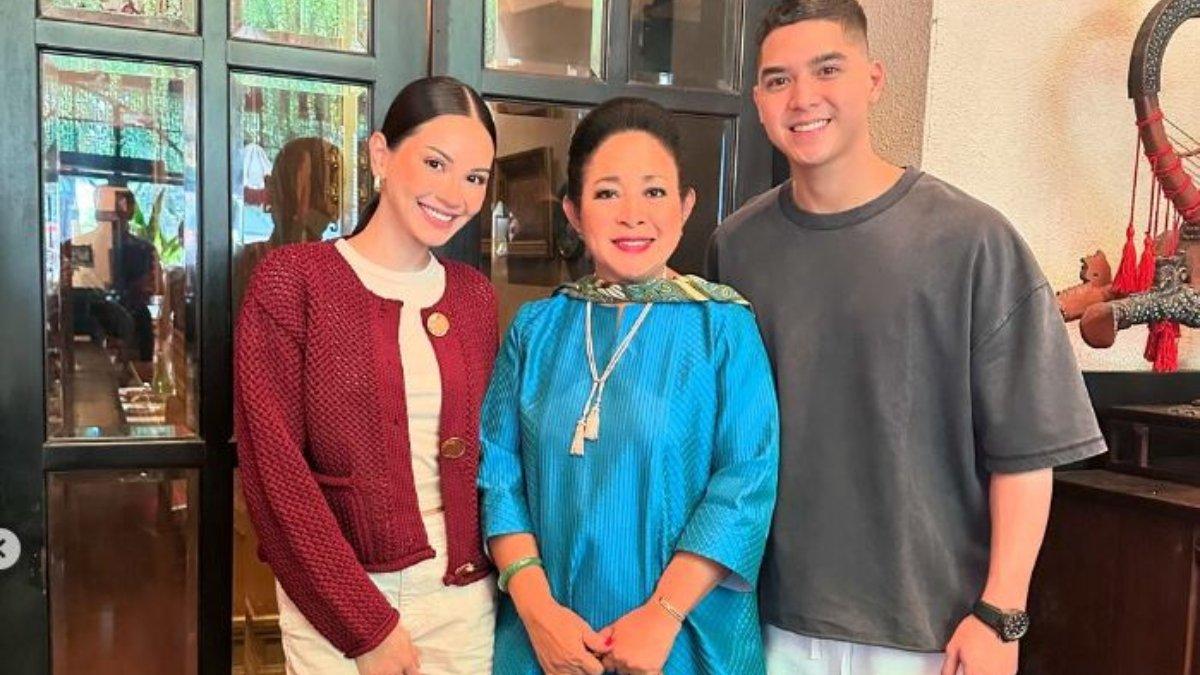 Alyssa Daguise, Titiek dan Al Ghazali.