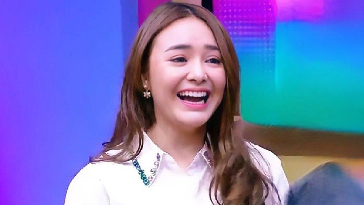 Amanda Manopo secara blak-blakan menceritakan perjuangannya untuk tetap bisa akting dengan jadwal yang padat.