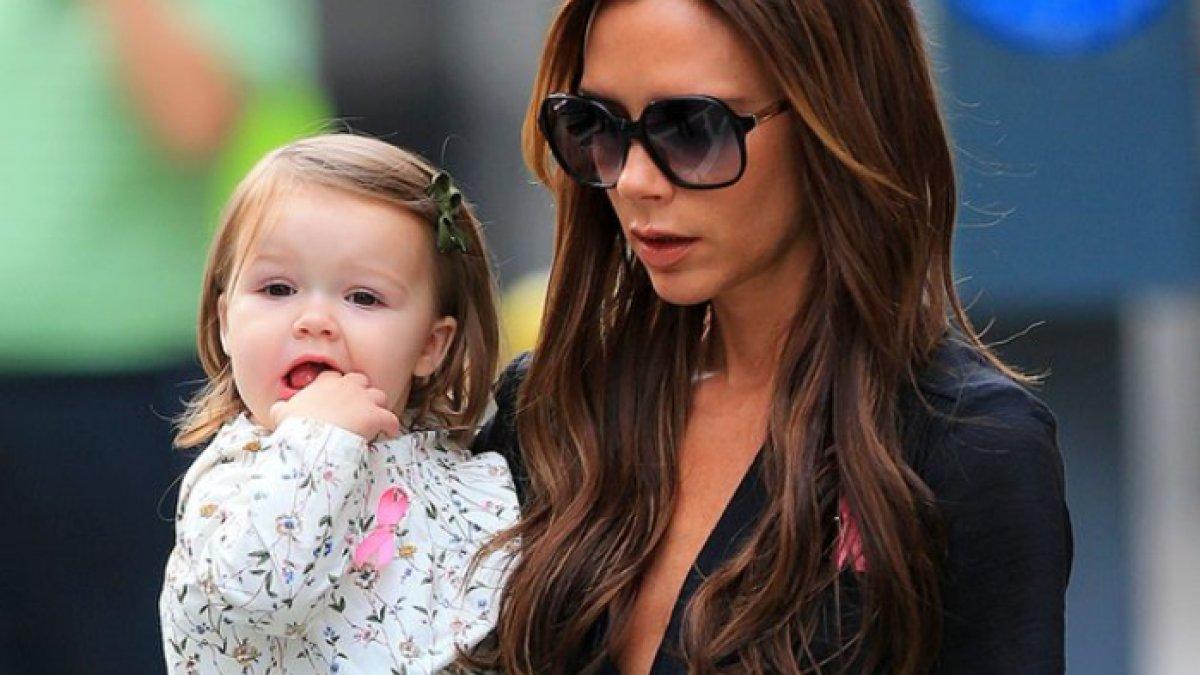 Anak bungsu David Beckham saat masih kecil