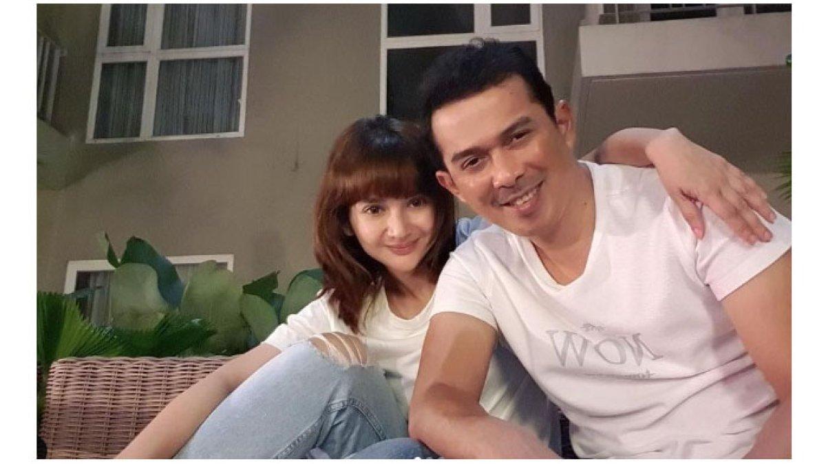 Angelica dan suamib