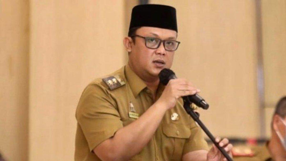 BUPATI LAMPUNG TENGAH - Profil Ardito Wijaya bupati Lampung Tengah 2025, gemar bermain musik dokumen TribunLampung.co.id (17/4/2025). Ardito Wijaya merupakan bupati Lampung Tengah.