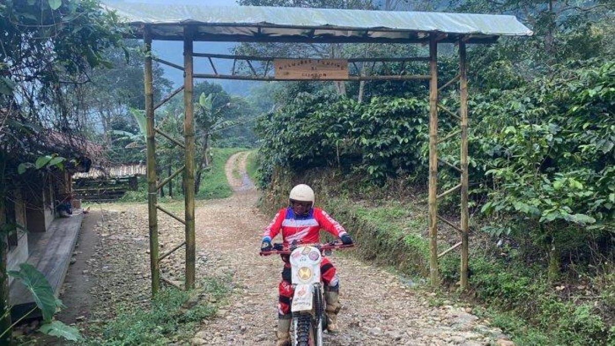 Area perkampungan Cisadon, Desa Karang Tenga