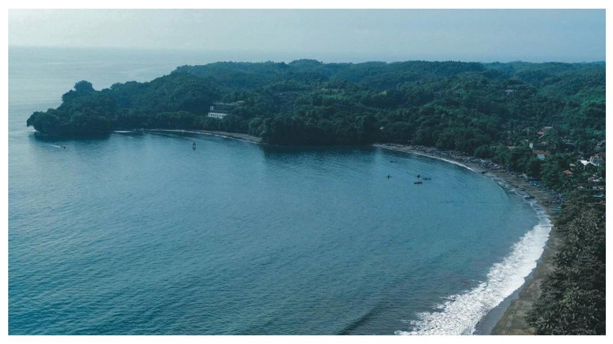 Pantai Batu Karas