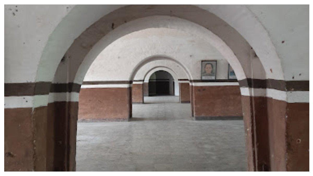 Suasana di dalam Benteng Van Der Wijck