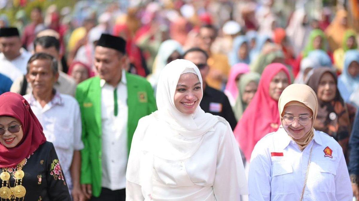 Bacalon Bupati Dharmasraya Annisa Suci Ramadhani