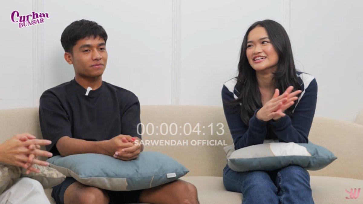 PACAR BARU BETRAND - Potret Betrand Peto dan Aqila Zhavira diambil dari YouTube pada Senin (26/5/2025). Betrand Peto dan Aqila Zhavira berpacaran.