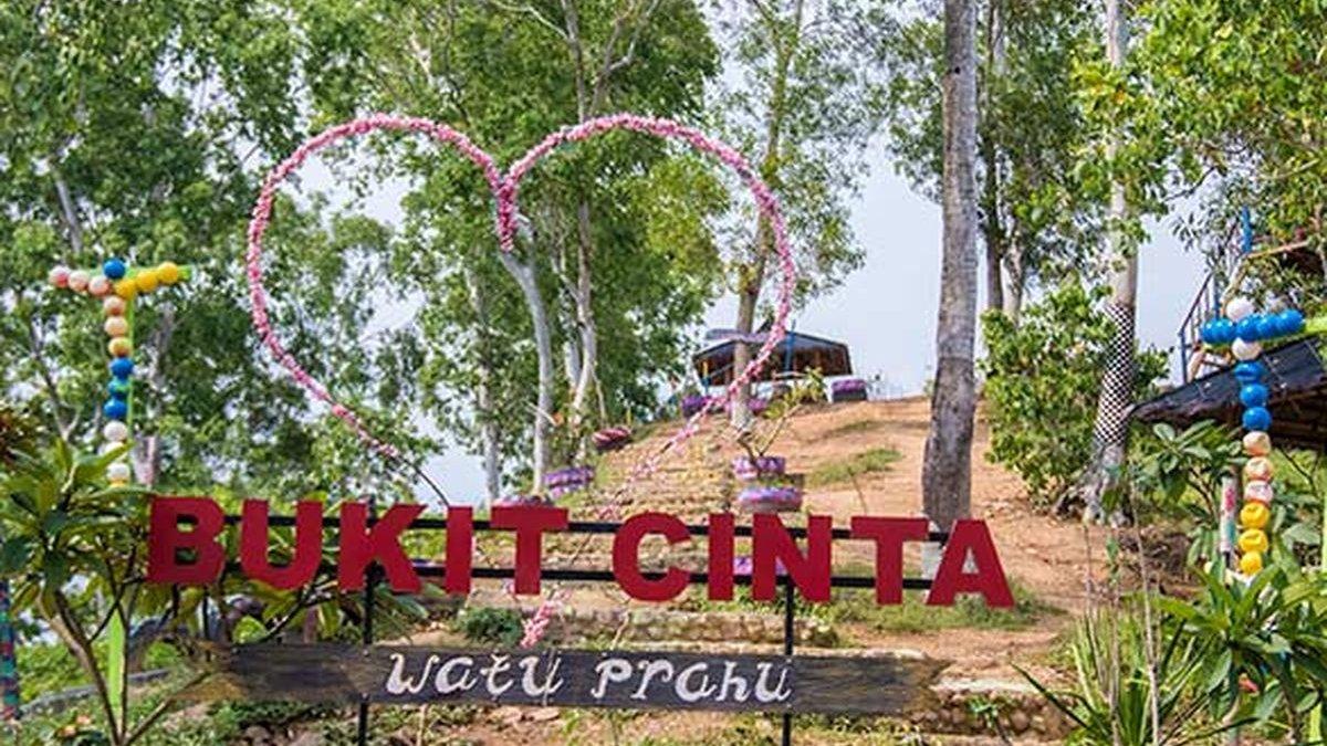 WISATA KLATEN: Bukit Cinta Watu Perahu, Klaten dengan banyak spot romantis nan instagramable