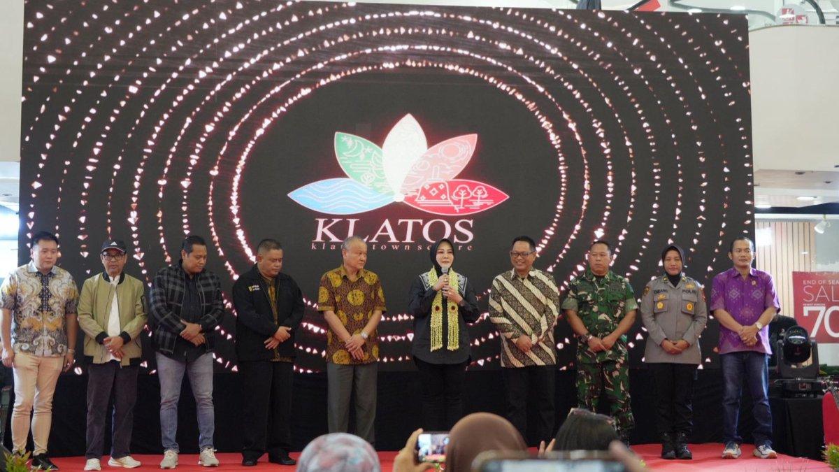 Bupati Klaten Sri Mulyani berharap kehadiran Klaten Town Square (Klatos) berdampak pada peningkatan perekonomian masyarakat.