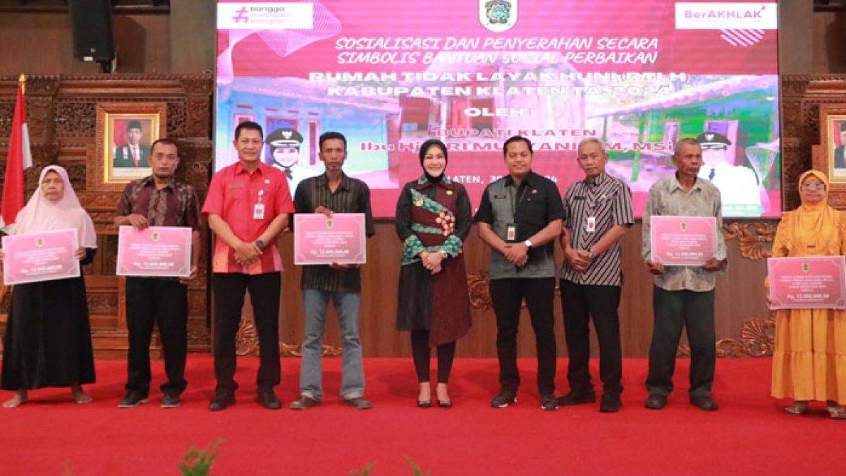 Bupati Klaten Sri Mulyani bersama jajaran pejabat di lingkungan Pemkab Klaten