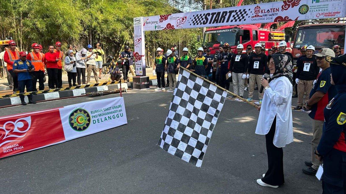 Bupati Klaten Sri Mulyani membuka Klaten Fire Safety Challenge 2024