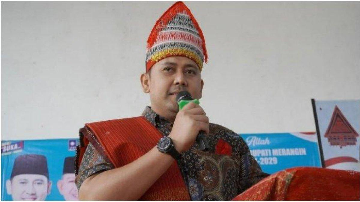 BUPATI M SYUKUR - Bupati Merangin 2025 Muhammad Syukur diunduh dari Instagram (25/4/2025). Muhammad Syukur merupakan Bupati terpilih Merangin 2024.