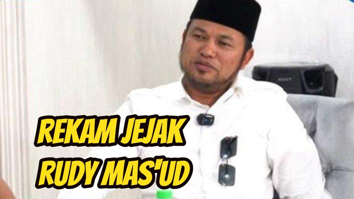 PROFIL KEPALA DAERAH - Calon Gubernur Kaltim Rudy Mas'ud saat berbincang dengan Pemred Tribun Kaltim Ibnu Taufik Jr dalam program wawancara khusus Pilkada Kaltim 2024.