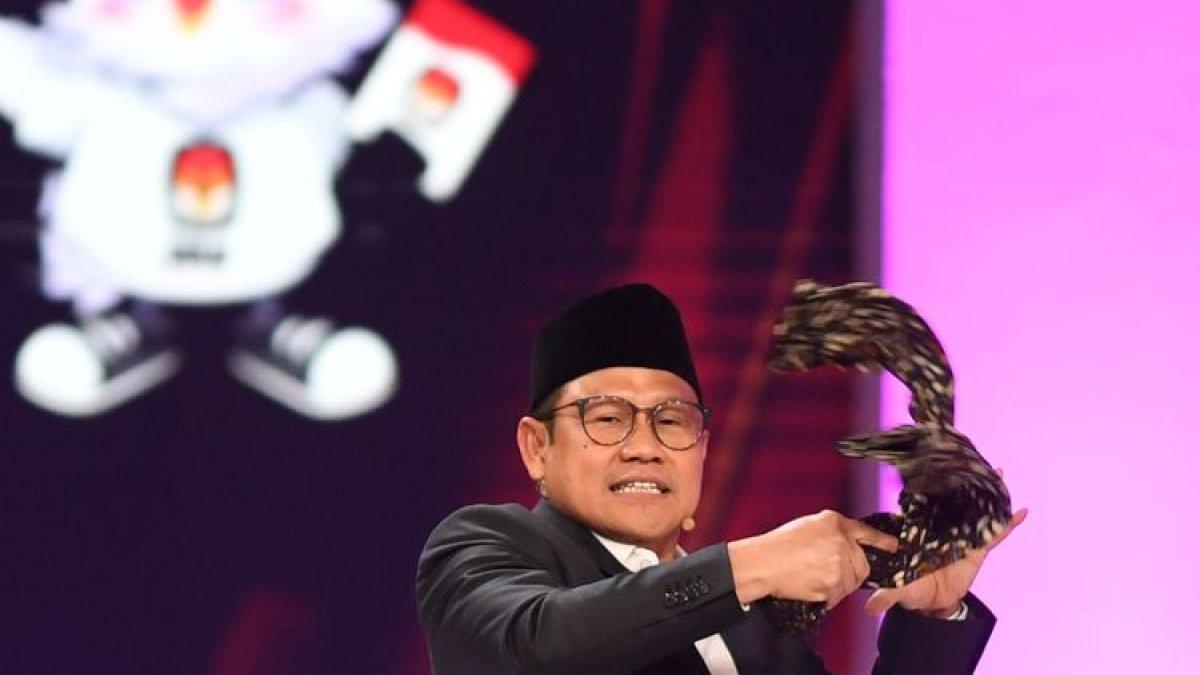 Calon wakil presiden nomor urut 1 Muhaimin Iskandar menyampaikan gagasannya saat debat calon wakil presiden Pemilu 2024 di JCC, Jakarta, Jumat (22/12/2023). ANTARA FOTO/Akbar Nugroho Gumay/rwa.