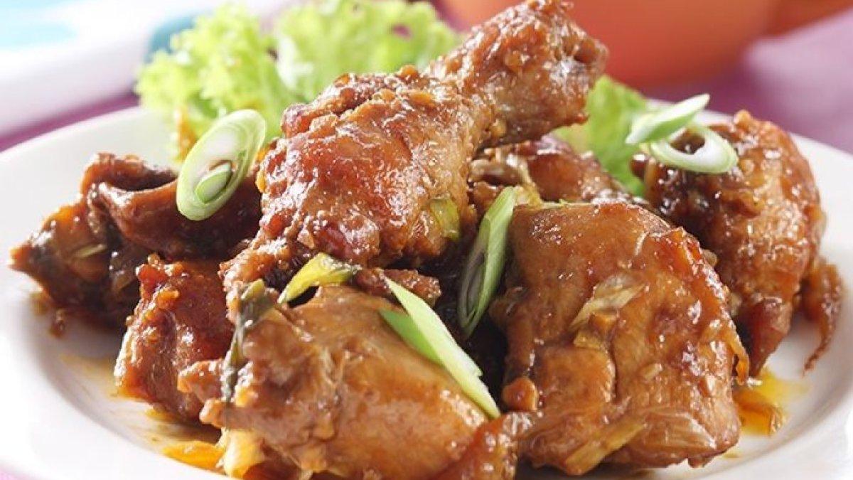 ilustrasi ayam goreng
