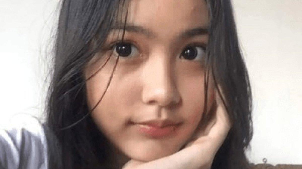 Carmen, trainee SM Entertainment asal Indonesia.