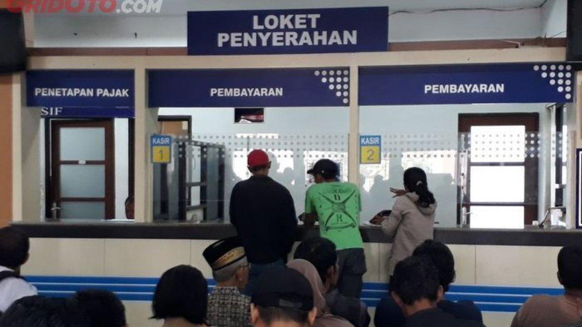 Daftar lokasi pemutihan pajak kendaraan Oktober 2023.