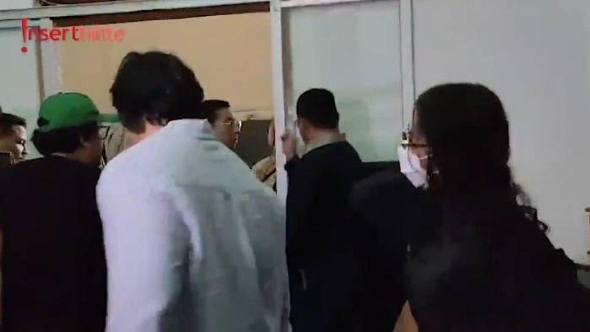 David Bayu yang setia mendampingi putrinya