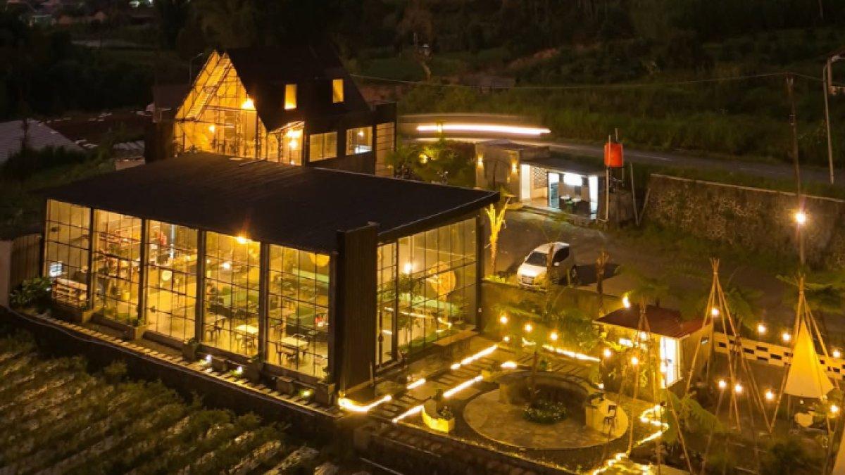WISATA ALAM - Potret DeSeloKaton diambil dari Instagram pada Senin (17/3/2025). DeSeloKaton berada di Kecamatan Selo, Kabupaten Boyolali, Jawa Tengah.
