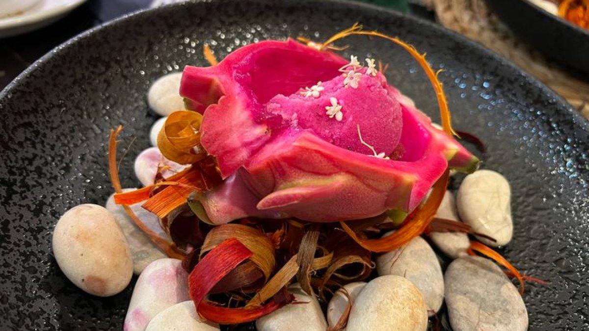KULINER KLATEN: Dessert Kinang Eyang Putri saat Fun Dining by Sagara Bhumi, Sabtu (31/5/2025). Makanan penutup ini terinspirasi dari kebiasaan menginang orang-orang tua zaman dahulu