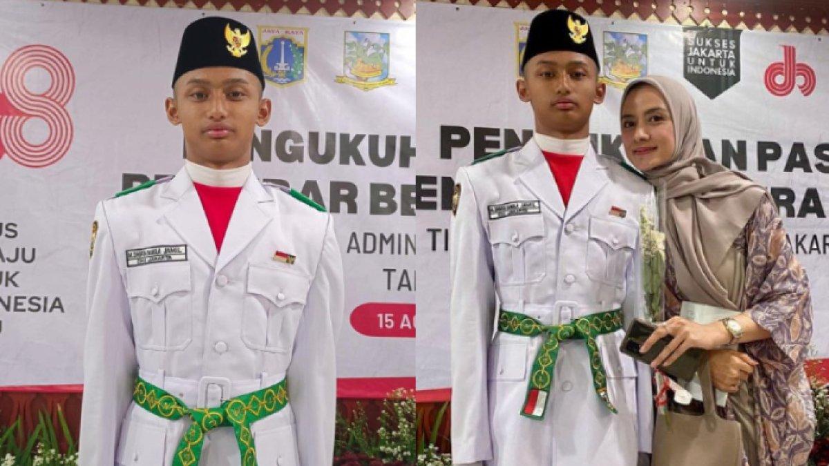 Dhofin, bersama sang ibu, Ade Maya.
