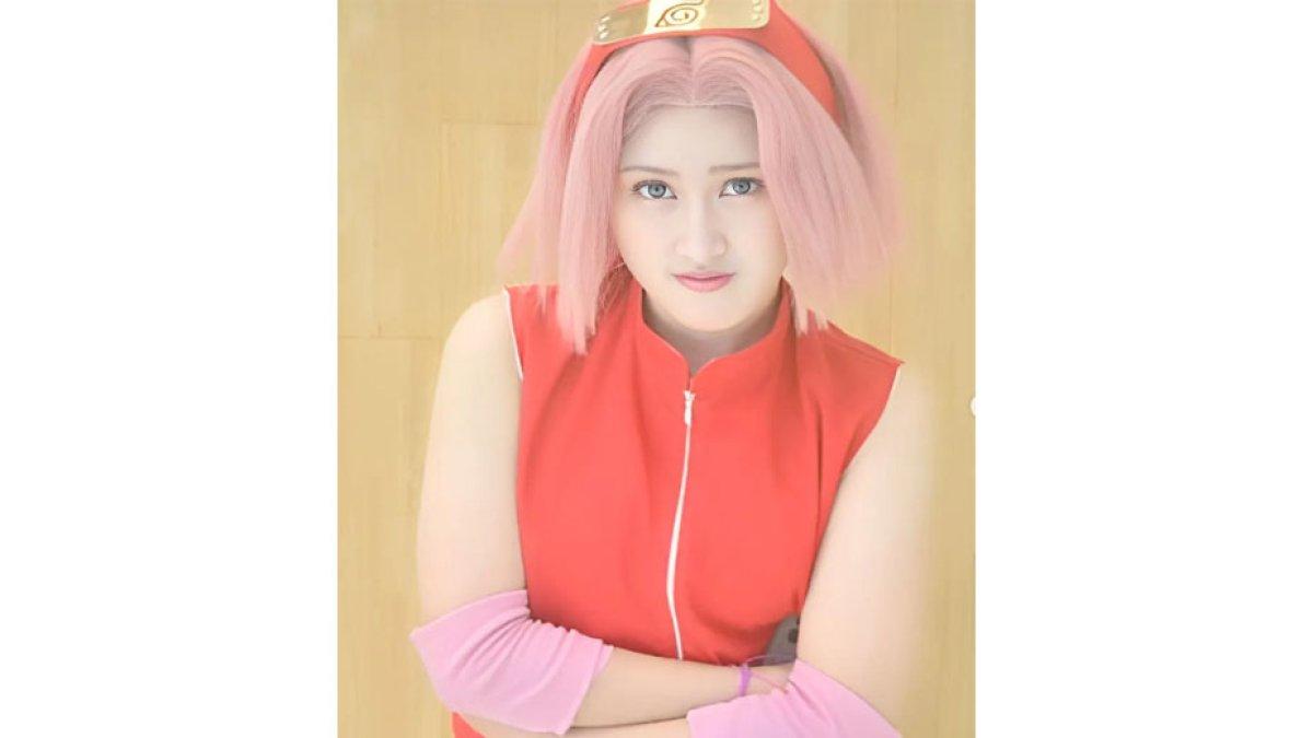 Dianda cosplay jadi Sakura