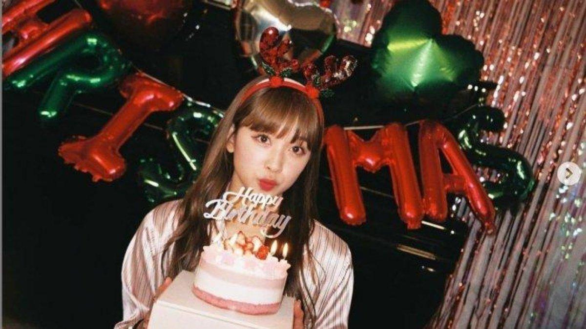 Dita Karang rayakan ulang tahun bertepatan Hari Natal.