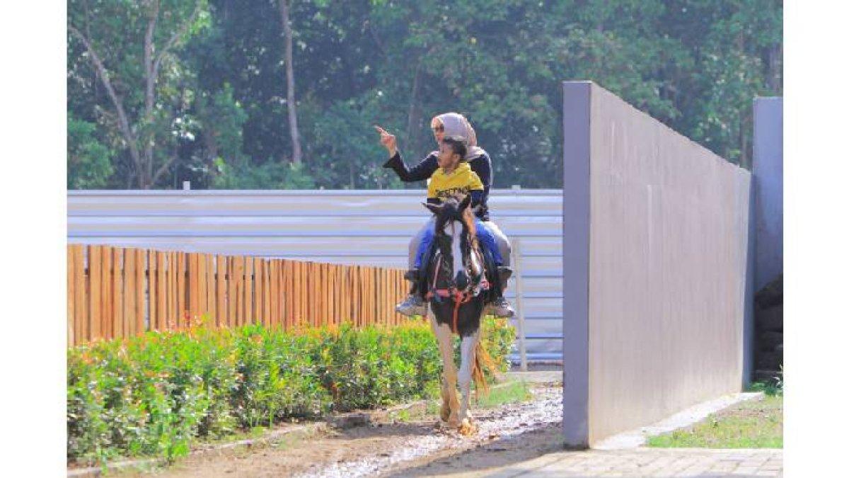 WISATA SERANG: Elite Park Zoo Serang, Banten obyek wisata berupa mini zoo
