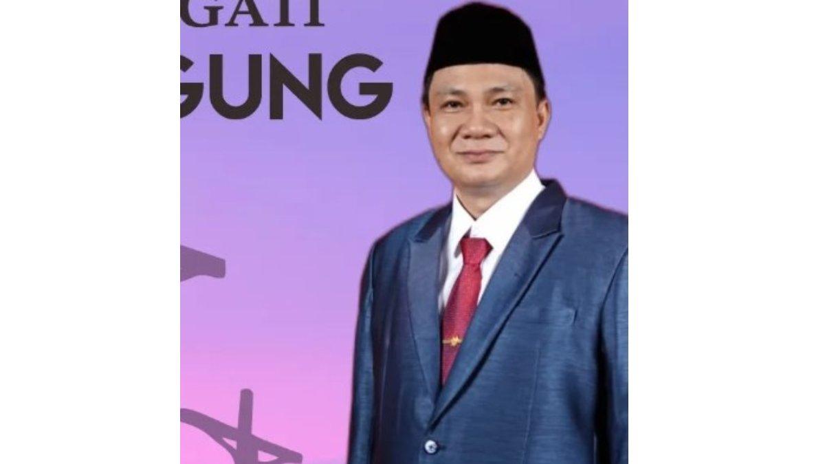 Eliyunus Waruwu pernah jadi rektor Universitas Nias (UNIAS).