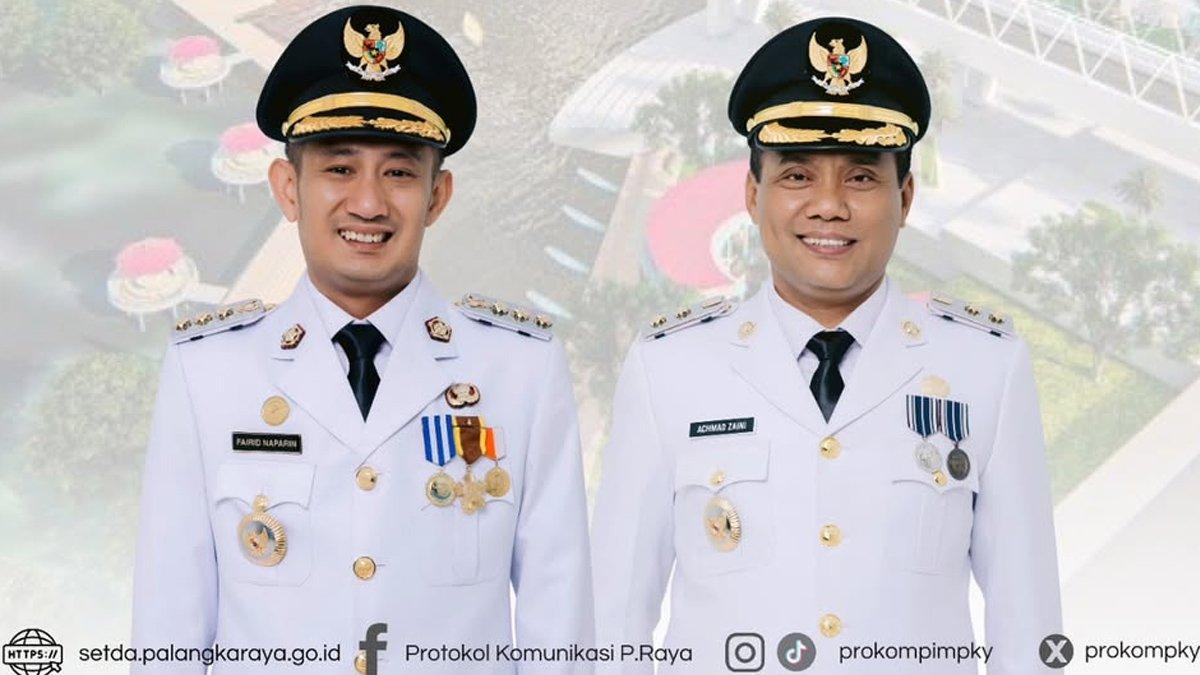 100 HARI KERJA - Wali Kota dan Wakil Wali Kota Palangkaraya, Kalimantan Tengah, Fairid Naparin dan Achmad Zaini