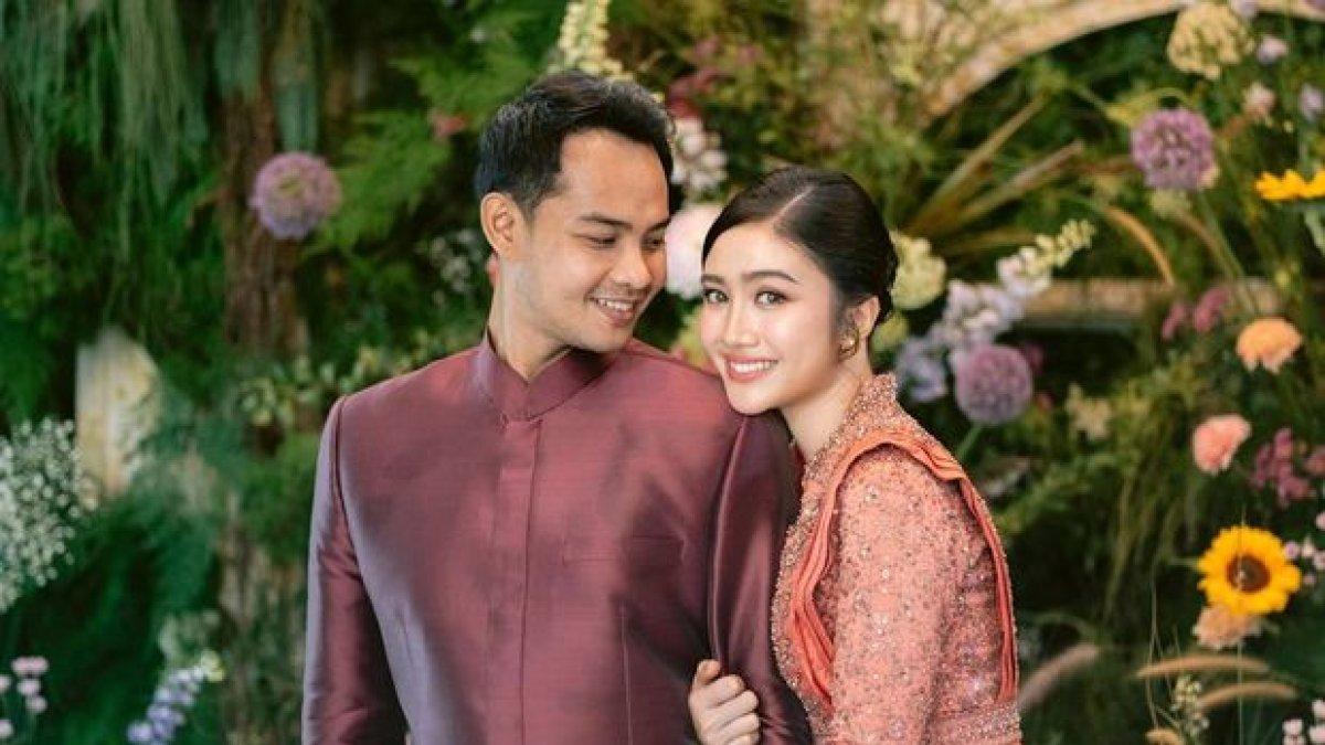 Febby Rastanty dilamar