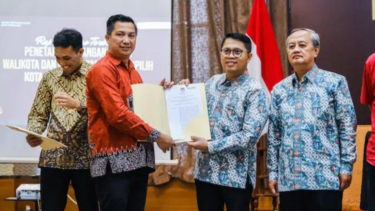PILKADA KOTA MAGELANG - Foto Pasangan Calon Wali Kota Magelang, Damar Prasetyono dan Wakil Wali Kota Magelang, dr Sri Harso diunduh dari magelangkota.go.id pada Senin (3/2/2025). Pasangan Calon Wali Kota Magelang, Damar Prasetyono dan Wakil Wali Kota Magelang, dr Sri Harso resmi ditetapkan sebagai Wali Kota dan Wakil Wali Kota Magelang terpilih hasil dari Pilkada 2024.