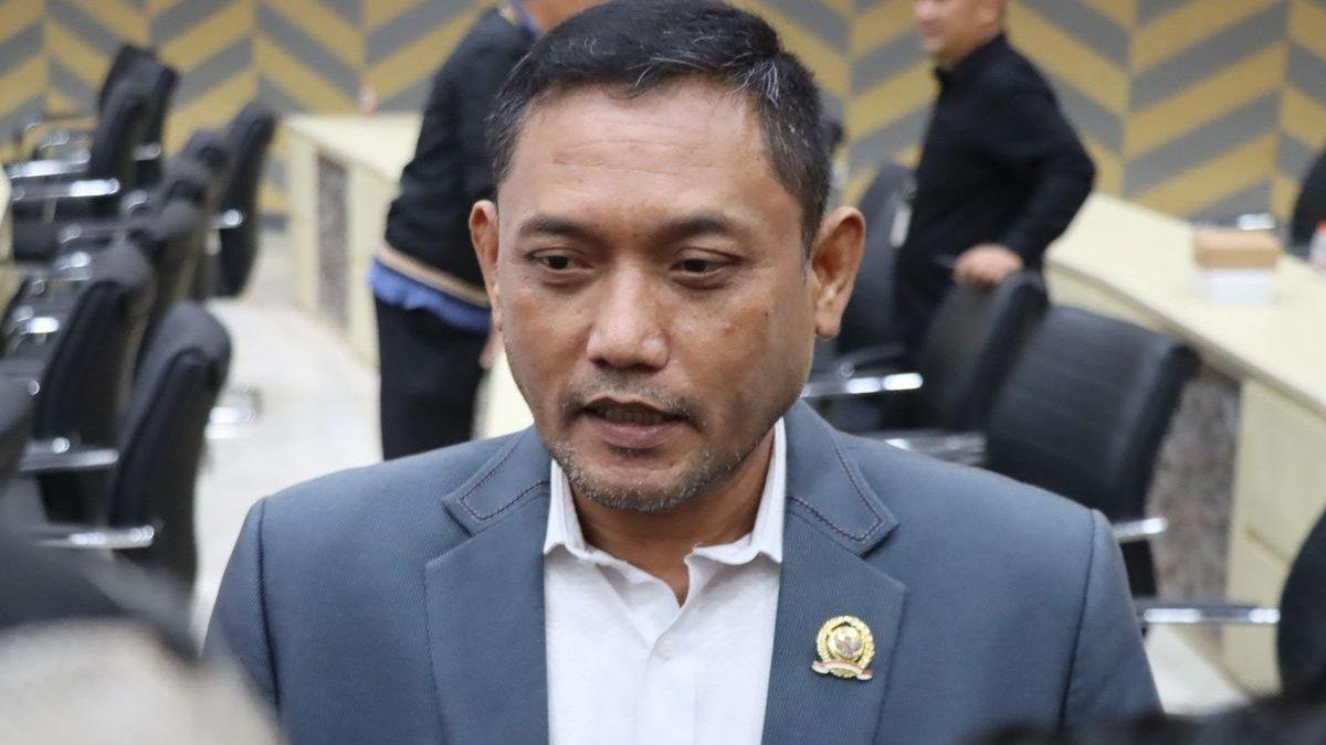 WAKIL GUBERNUR KALTIM - Foto Seno Aji dokumen dprd.kaltimprov.go.id (7/3/2025). Seno Aji terpilih sebagai Wakil Gubernur Kalimantan Timur mendampingi Rudy Mas'ud dalam Pilkada Kaltim 2024.