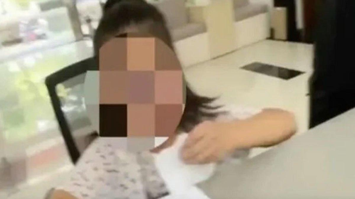 Gadis 10 tahun mengaku mencuri uang orangtuanya.