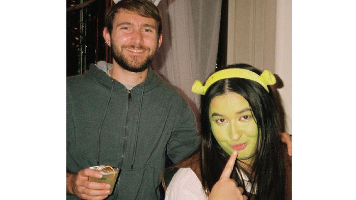 Gaya pacaran Stephanie dan Asher
