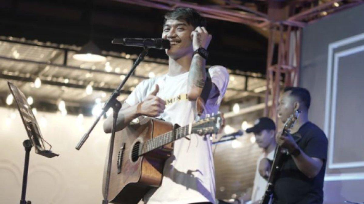Gilga bergabung dengan GildCoustic