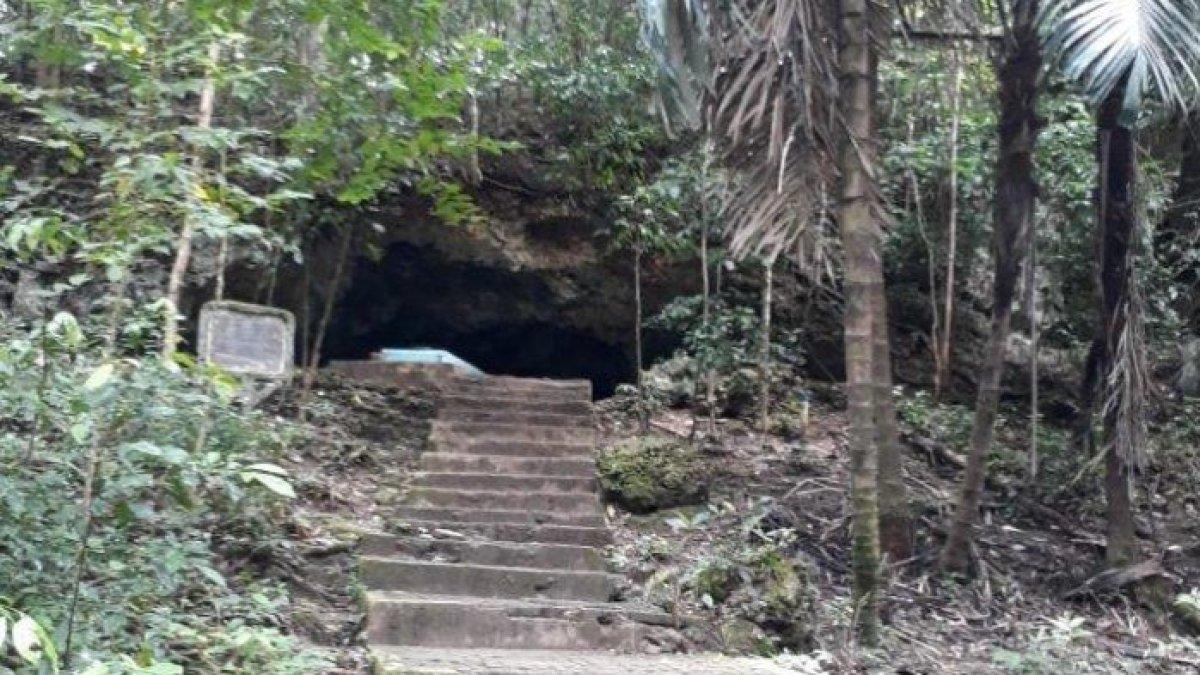 WISATA ALAM - Potret Goa Parat disadur dari TribunPriangan.com pada Selasa (11/3/2025). Goa Parat masuk dalam kawasan TWA Pangandaran