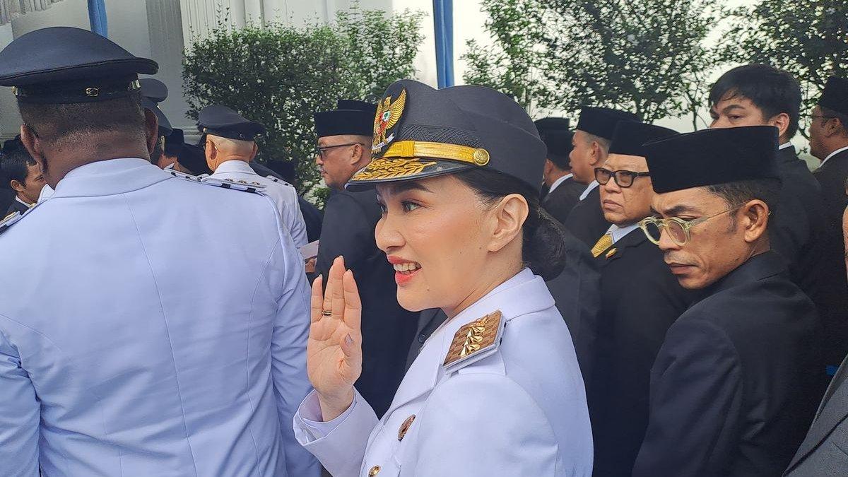 SHERLY TJOANDA - Gubernur Malut mewakili Katolik, Sherly Tjoanda tiba di Istana, Jakarta, Kamis (20/2/2025). Sherly Tjoanda jadi sorotan utama di acara pelantikan.