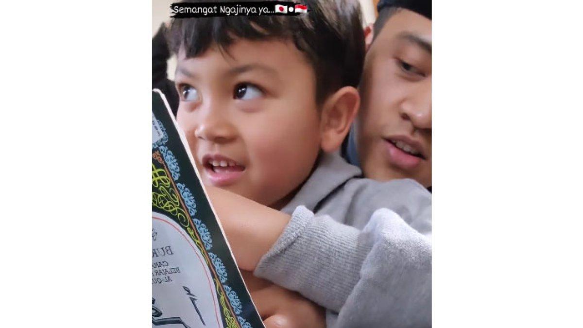 Guru ngaji di Jepangk