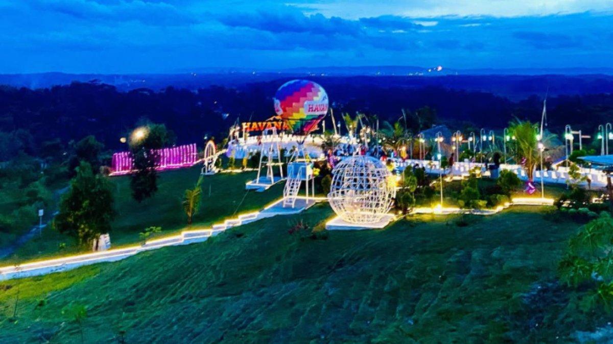 WISATA SERU - Potret Havana Hills diambil dari Instagram pada Minggu (4/5/2025). Havana Hills berlokasi di Cilacap, Jawa Tengah.