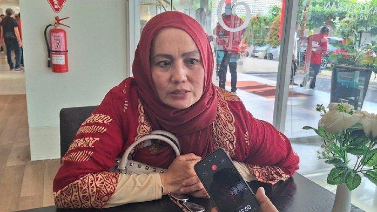 WAGUB BANGKA BELITUNG - Bakal Calon Wakil Gubernur Bangka Belitung Hellyana usai menghadiri Rakercab DPC PDIP Kota Pangkalpinang, Minggu (18/8/2024). Hellyana Gubernur Bangka Belitung Terpilih 2024.