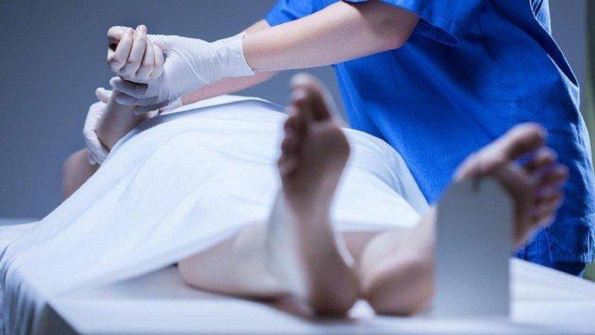 ILUSTRASI Mayat korban tabrak kereta mengeluarkan aroma melati, bukan anyir, bikin dokter merinding