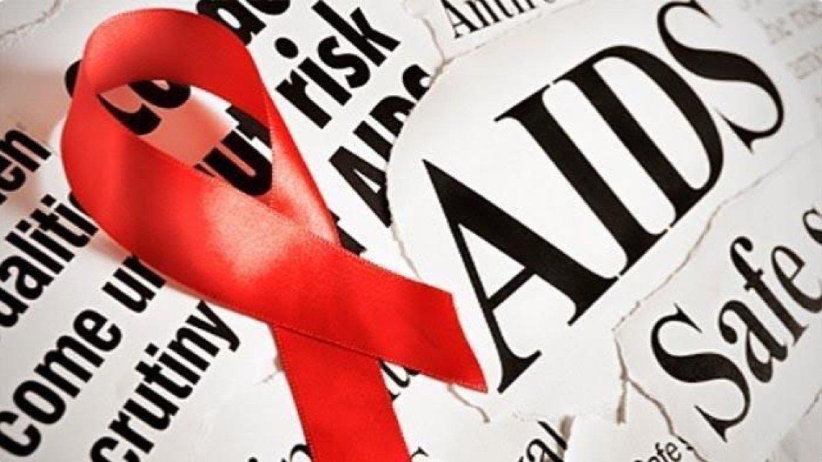 ILUSTRASI ibu hamil idap HIV