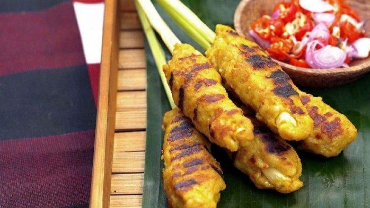 Sate lilit