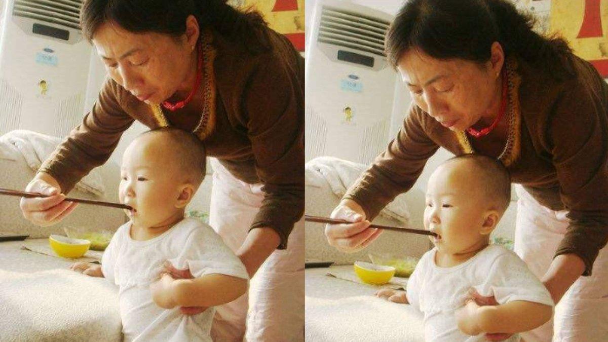 Ibu mertuanya menganggap berat badan sang cucu lebih kurang dibanding bayi tetangga.