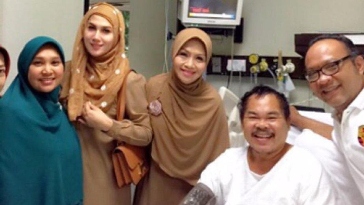 ISTRI MAT SOLAR - Potret Mat Solar bersama istri diambil dari Instagram pada Selasa (18/3/2025). Ida, istri Mat Solar terlihat setia mendampingi suaminya.
