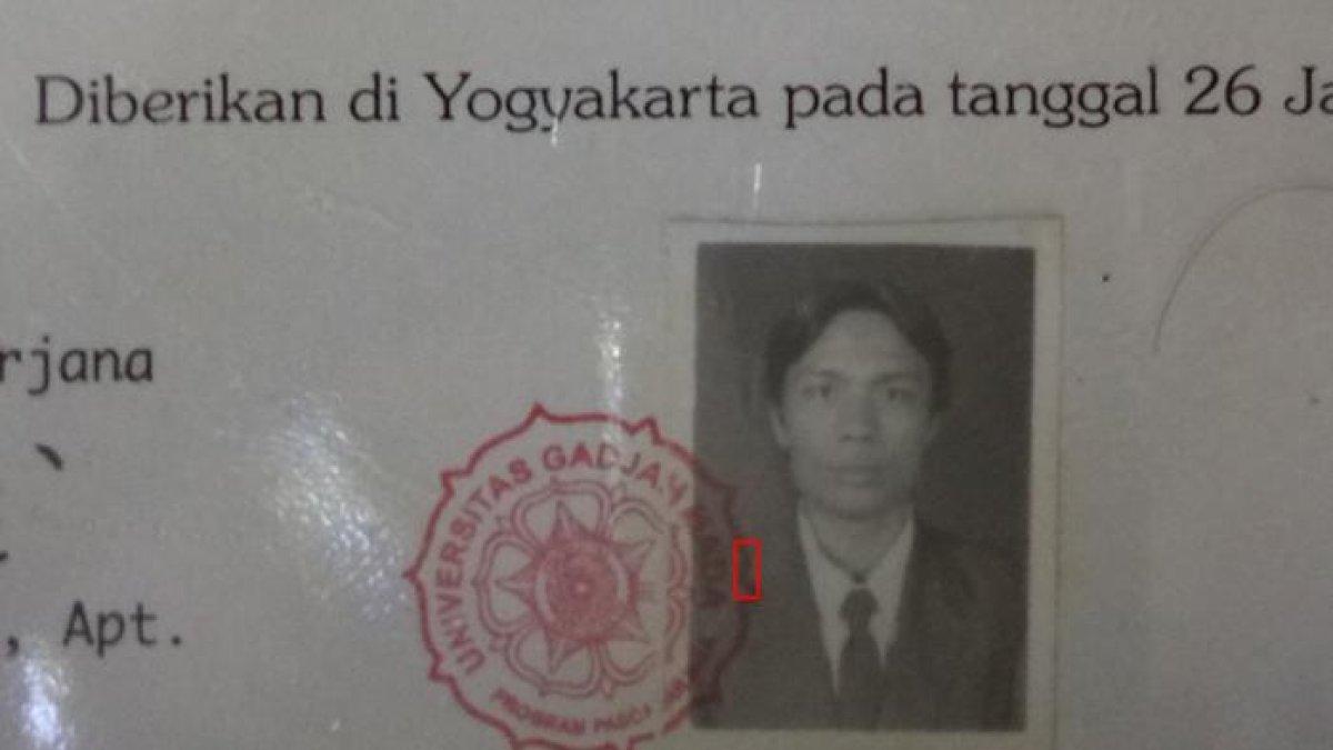 POLEMIK IJAZAH JOKOWI - Ijazah Rismon Sianipar