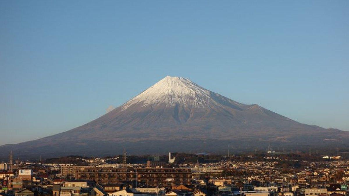 Ilustrasi Gunung Fuji di Jepang.