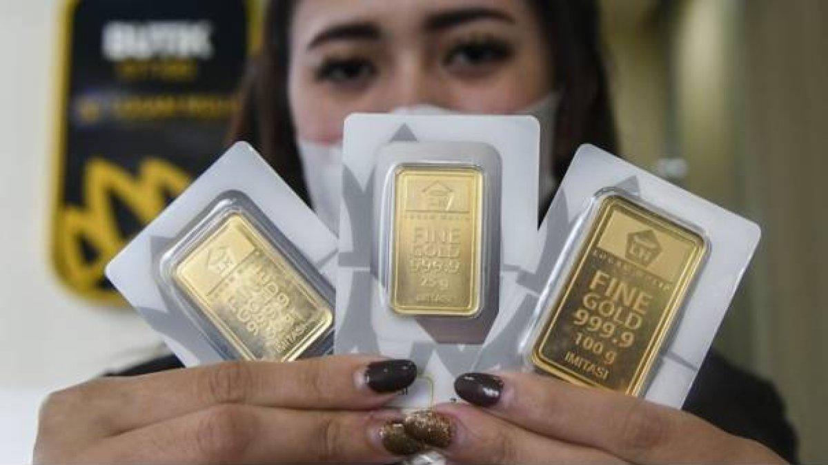 HARGA EMAS - Ilustrasi emas batangan Antam dokumen Kompas.com (5/3/2025). Emas Antam kini menjadi buruan di bulan Ramadan 2025.